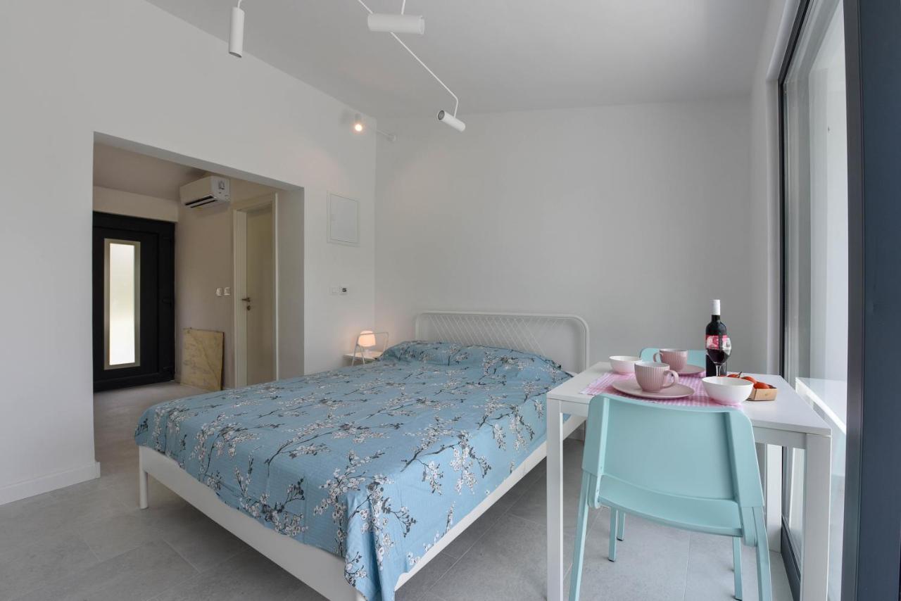 Lazaneo Seafront Apartments, Jelsa Hvar Jelsa (Hvar) Exterior foto